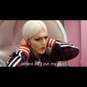 Meet your Posher, Noel